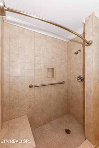 242 Fairview School Circle, Maryville, TN 37803