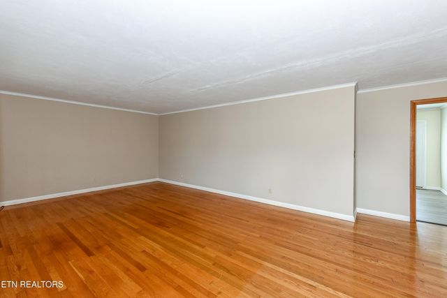 242 Fairview School Circle, Maryville, TN 37803