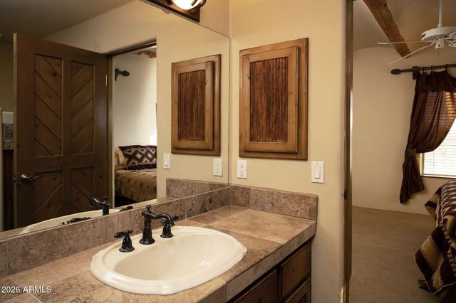 24200 N ALMA SCHOOL Road 5, Scottsdale, AZ 85255