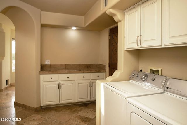 24200 N ALMA SCHOOL Road 5, Scottsdale, AZ 85255