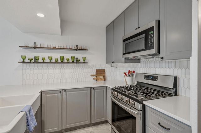 9508 Hansford DR, Austin, TX 78753