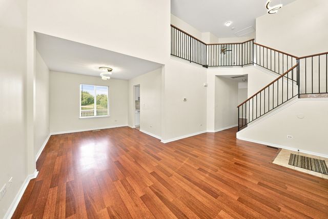 2420 Sisters Court, Naperville, IL 60564