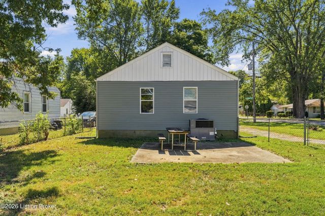 2315 Briargate Ave, Louisville, KY 40216