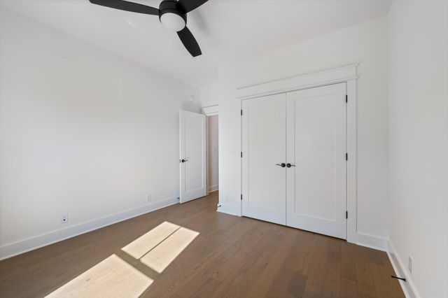 2817 Canfield Dr, Murfreesboro, TN 37128