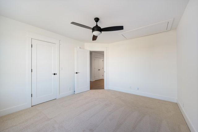 2817 Canfield Dr, Murfreesboro, TN 37128