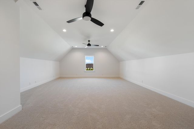 2817 Canfield Dr, Murfreesboro, TN 37128