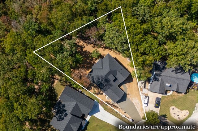 7 Ging Lane, Bella Vista, AR 72714