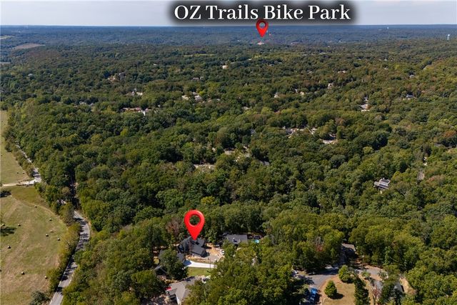 7 Ging Lane, Bella Vista, AR 72714