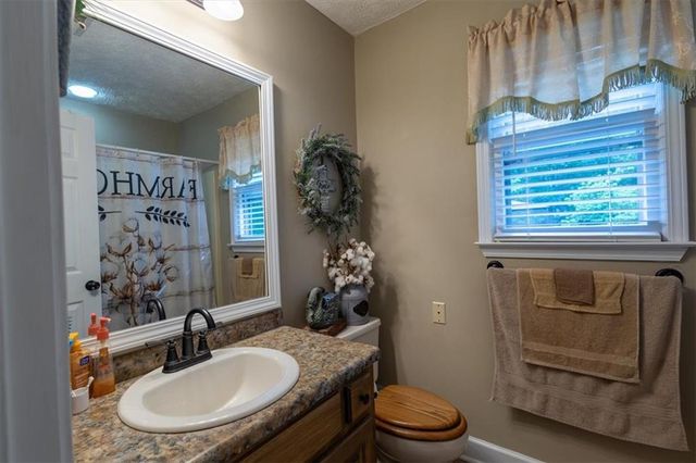 2033 Peeksville Road, Locust Grove, GA 30248