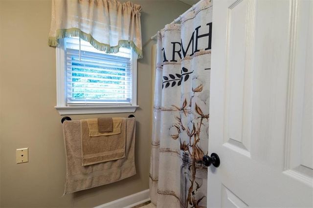 2033 Peeksville Road, Locust Grove, GA 30248