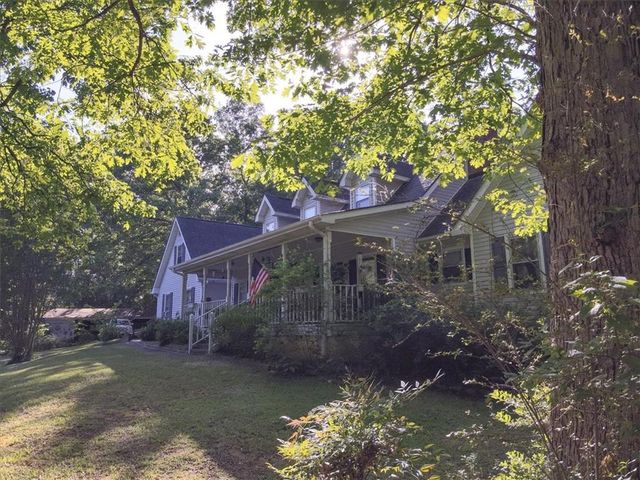 2033 Peeksville Road, Locust Grove, GA 30248