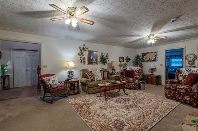 2033 Peeksville Road, Locust Grove, GA 30248
