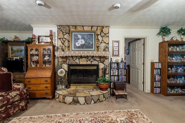 2033 Peeksville Road, Locust Grove, GA 30248