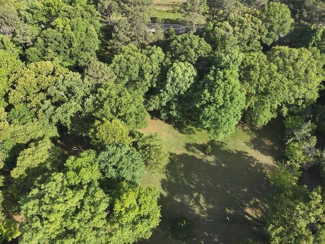 2033 Peeksville Road, Locust Grove, GA 30248