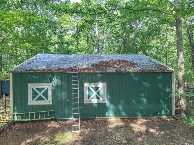 2033 Peeksville Road, Locust Grove, GA 30248