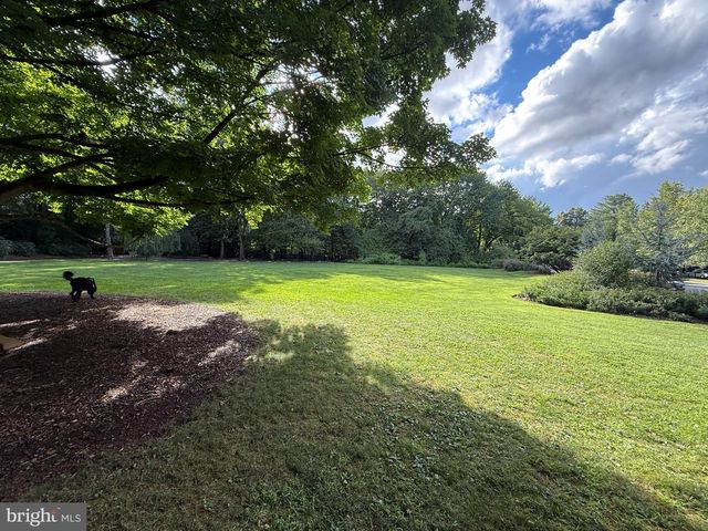 2121 WHISPER WAY, Reston, VA 20191