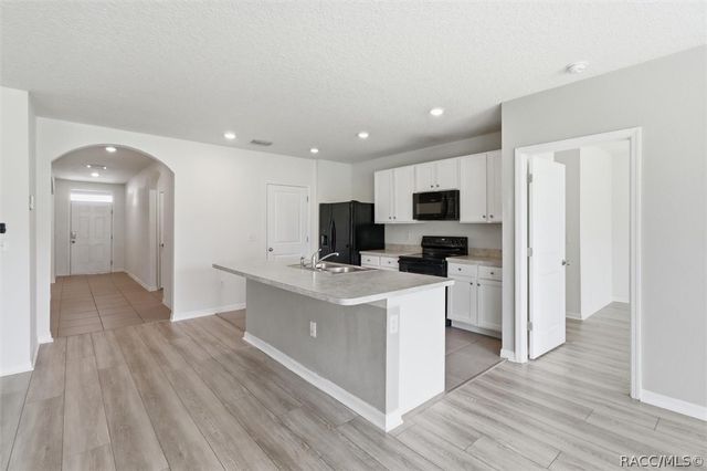 3592 N Burroughs Path, Beverly Hills, FL 34465