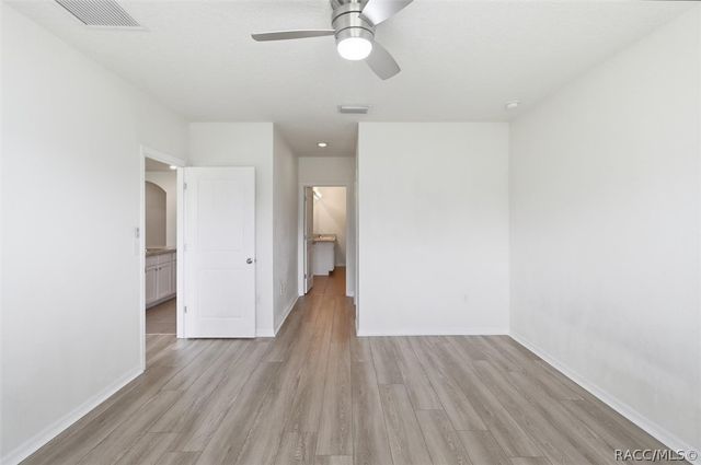 3592 N Burroughs Path, Beverly Hills, FL 34465