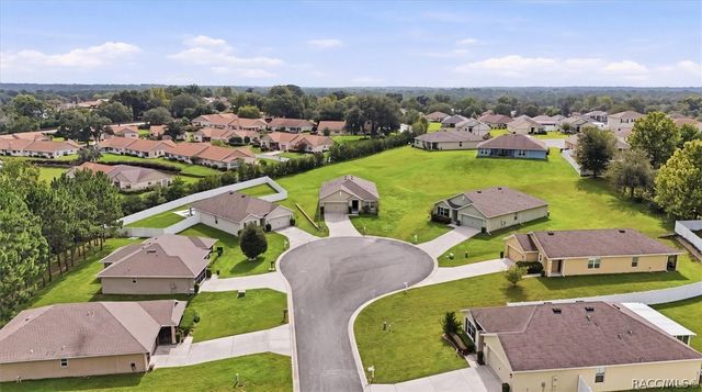 3592 N Burroughs Path, Beverly Hills, FL 34465