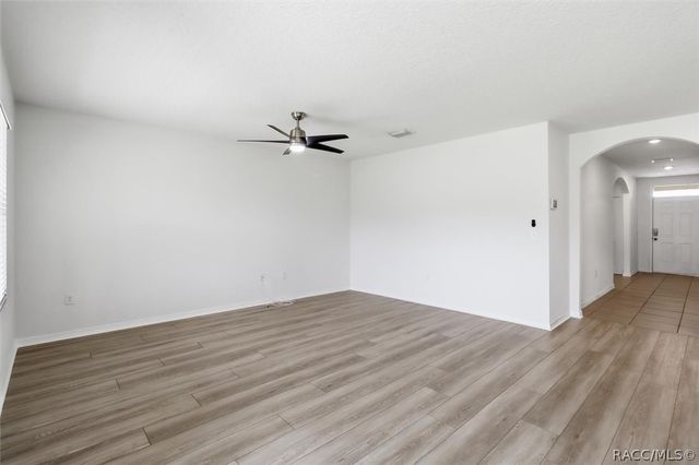 3592 N Burroughs Path, Beverly Hills, FL 34465