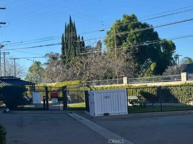 20300 Vanowen Street 29, Winnetka, CA 91306