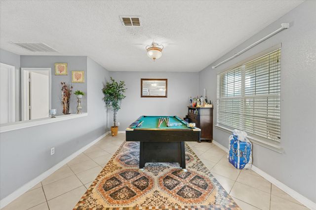 1818 Cedar Ridge Drive, Mesquite, TX 75181