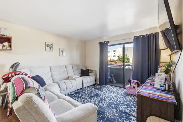 4540 60Th Street 203, San Diego, CA 92115