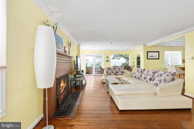 20947 RIDGE RD, Colonial Beach, VA 22443