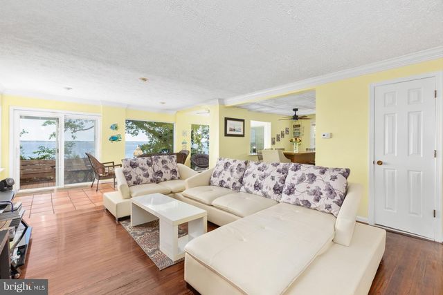 20947 RIDGE RD, Colonial Beach, VA 22443