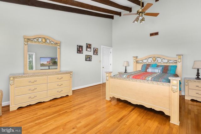 20947 RIDGE RD, Colonial Beach, VA 22443