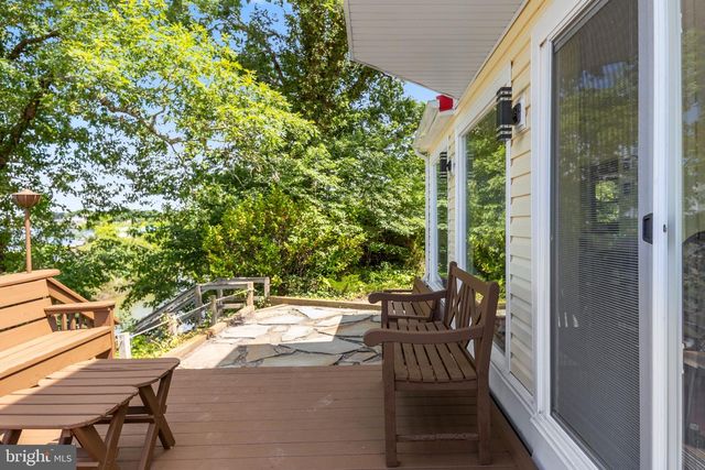 20947 RIDGE RD, Colonial Beach, VA 22443