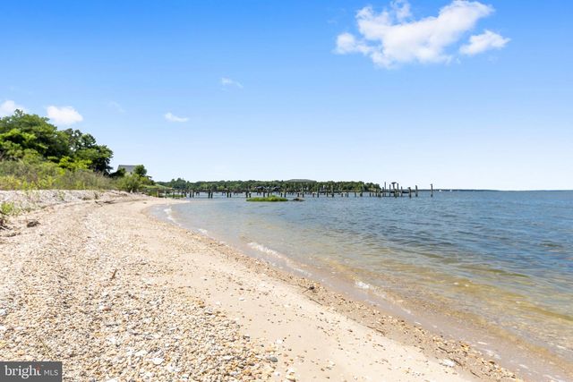 20947 RIDGE RD, Colonial Beach, VA 22443