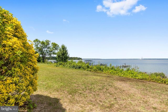 20947 RIDGE RD, Colonial Beach, VA 22443