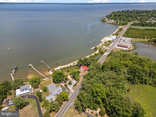 20947 RIDGE RD, Colonial Beach, VA 22443