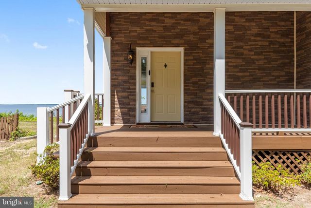 20947 RIDGE RD, Colonial Beach, VA 22443