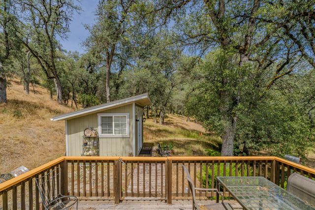 8531 Sheep Ranch Rd, Mountain Ranch, CA 95246