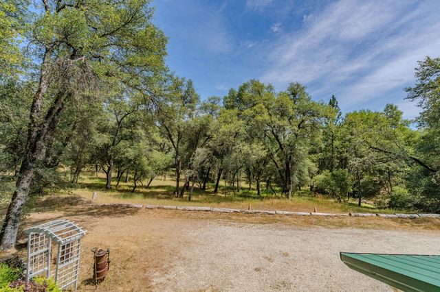 8531 Sheep Ranch Rd, Mountain Ranch, CA 95246