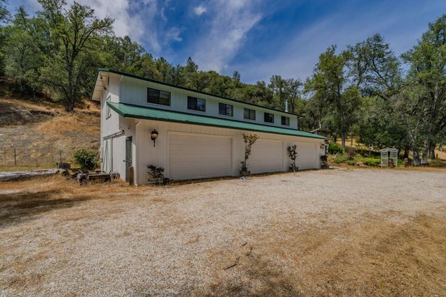 8531 Sheep Ranch Rd, Mountain Ranch, CA 95246