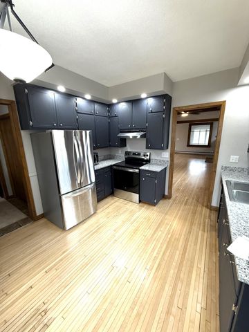 455 3rd Street SE, Cokato, MN 55321