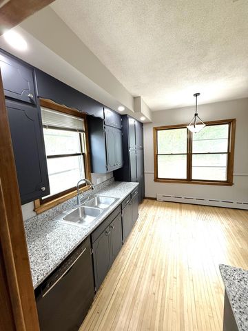 455 3rd Street SE, Cokato, MN 55321