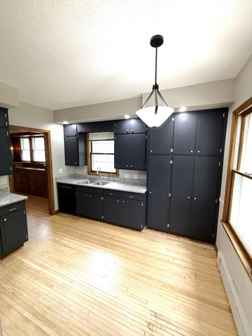 455 3rd Street SE, Cokato, MN 55321