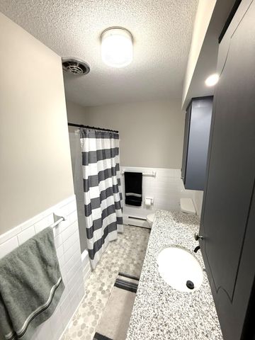 455 3rd Street SE, Cokato, MN 55321