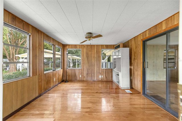 10495 SE 130TH LANE, Ocklawaha, FL 32179