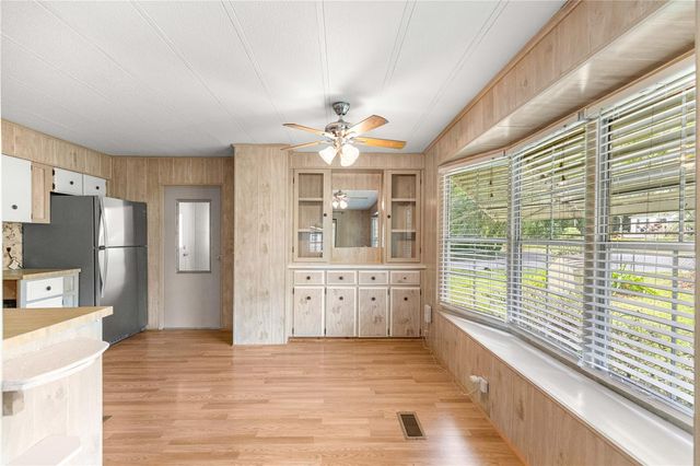 10495 SE 130TH LANE, Ocklawaha, FL 32179