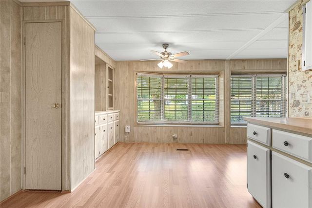 10495 SE 130TH LANE, Ocklawaha, FL 32179