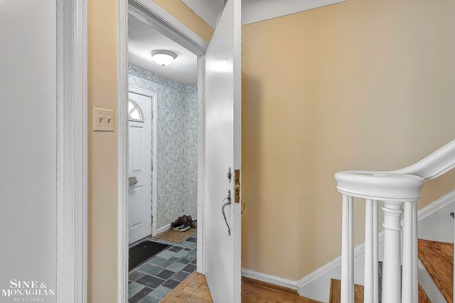 814 Harcourt Road, Grosse Pointe Park, MI 48230