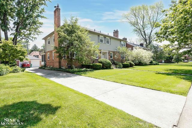 814 Harcourt Road, Grosse Pointe Park, MI 48230