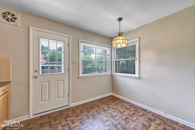 814 Harcourt Road, Grosse Pointe Park, MI 48230