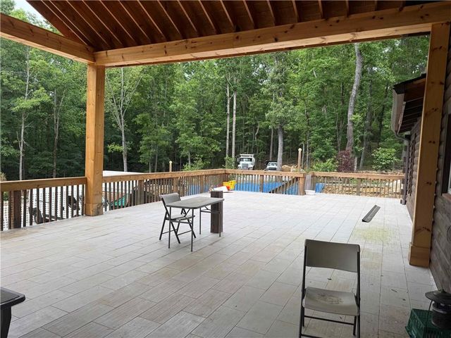 2426 E Maddox Road, Buford, GA 30519