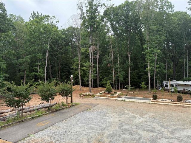 2426 E Maddox Road, Buford, GA 30519